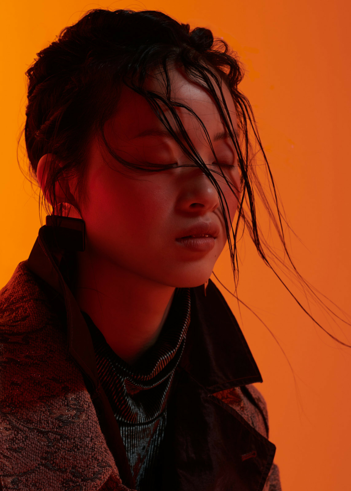 2020-FAUST_BLACKHOLES01635_HD